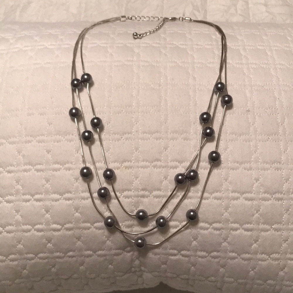 💚Layered necklace. Never worn.